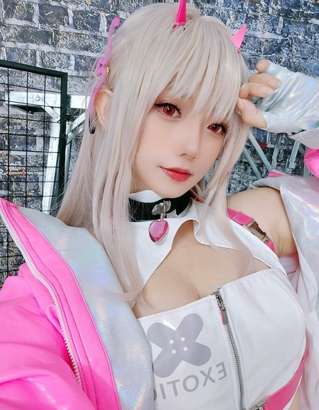 20 ans seulementfans érotique de haute qualité photo