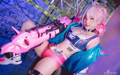 Messie Huang sexe star photos