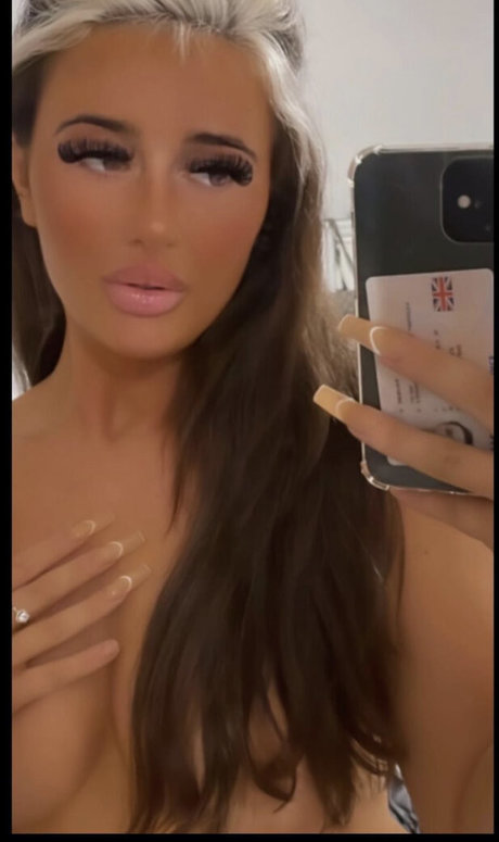 Chloe Allen nus star du porno des photos