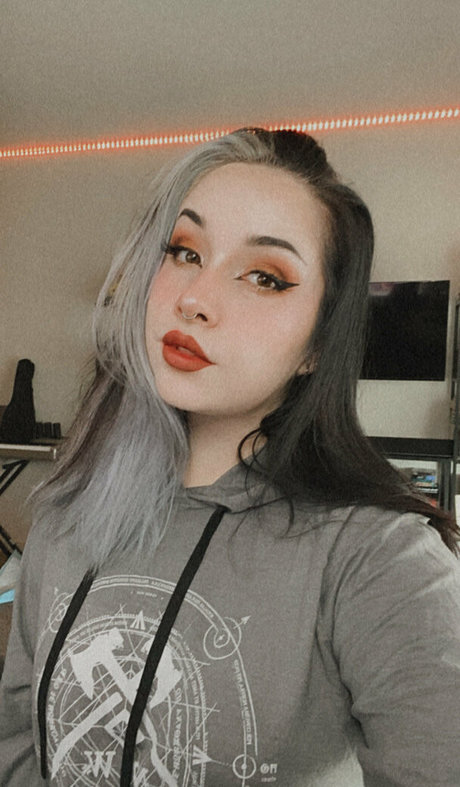 aelflaed star exclusive galerie