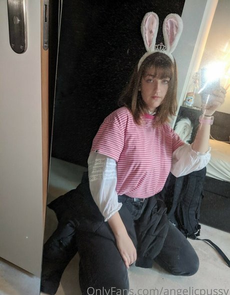 theangelicpussy jolie étoile des photos
