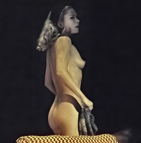 Anna Friel étoile nue img