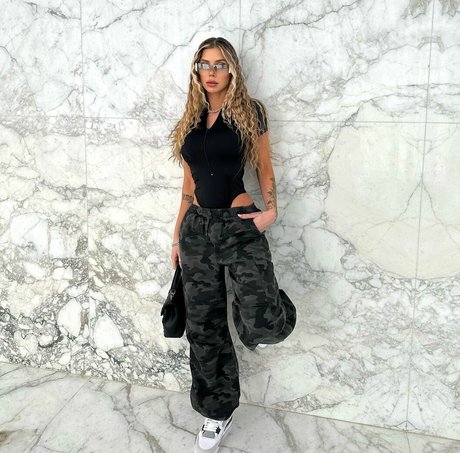 Romina Malaspina star exclusive img