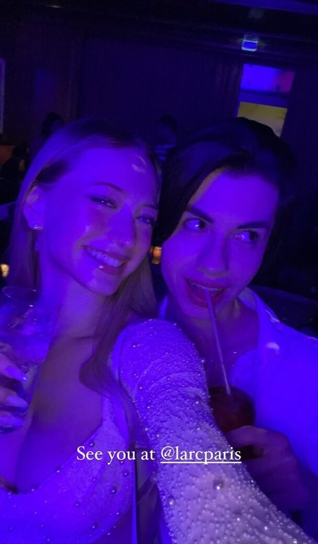 Sophia Diamond art star du porno img