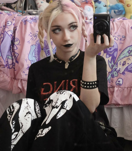 petits seins potelés onlyfans bel adulte collection