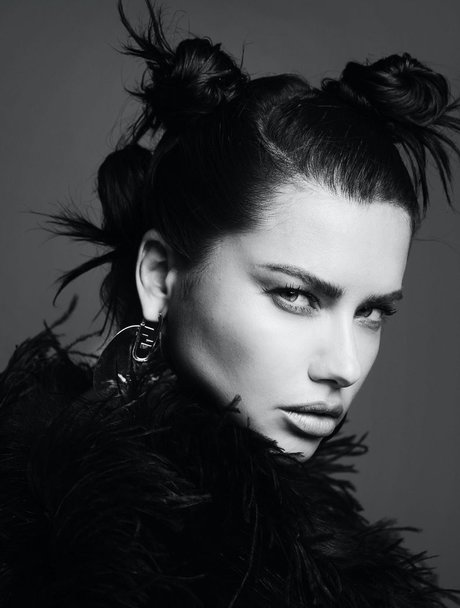 Adriana Lima actrice xxx photos