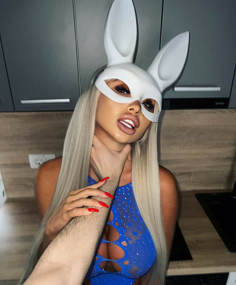 Lea Keler modèle porno des photos