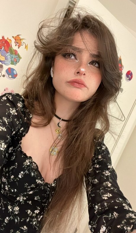 Aruuu art star du porno galeries