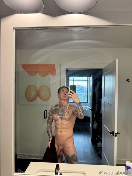 Wootybooty modèle pornographique image