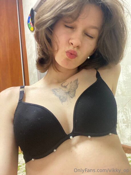 Vikky Op xxx star du porno image