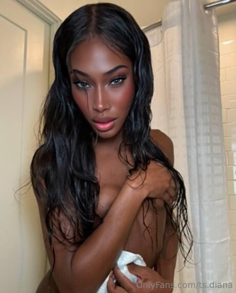 Ts Diana étoile exclusive images