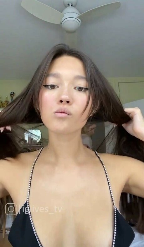 Lilychee étoile nue archive