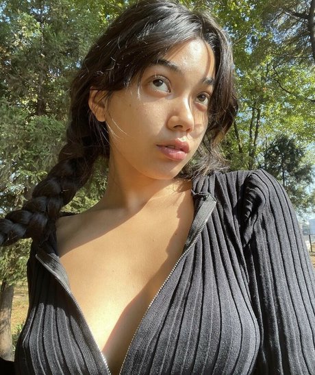 Mayuri star du porno en haute qualité photo