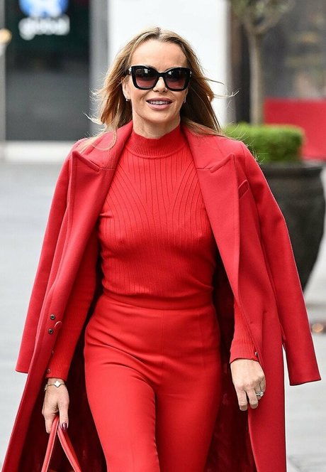 Amanda Holden meilleur modèle collection