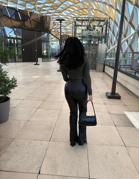 professeur débène onlyfans érotique xxx collection