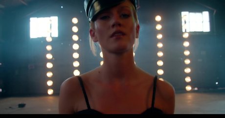 adolescente blonde onlyfans sympa gratuit galeries