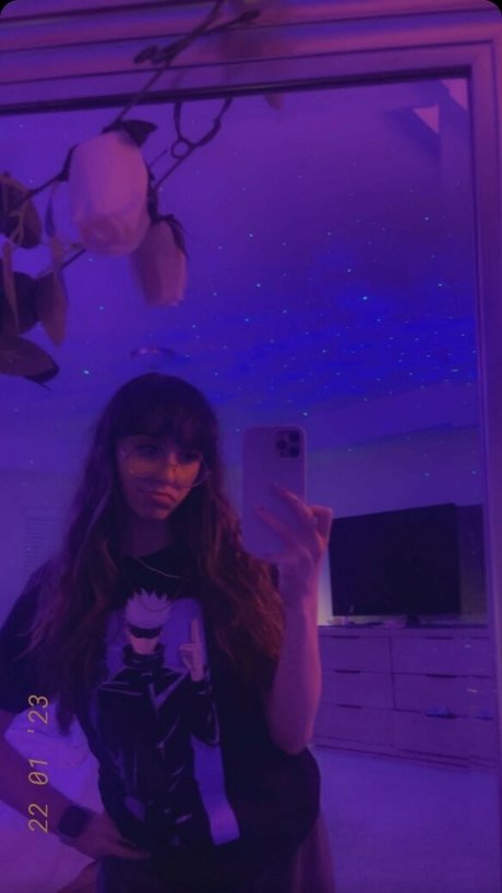 Catlyn Crespo modèle sympa photos