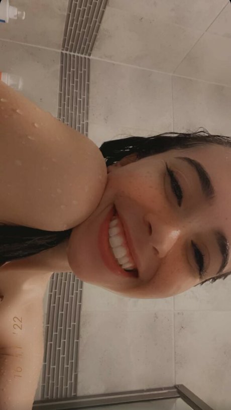 Catlyn Crespo modèle joli archive