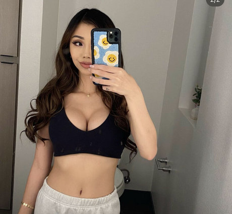 Supcaitlin art de star du porno galeries