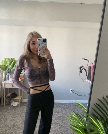 Supcaitlin actrice érotique images