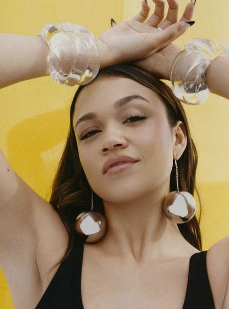 Madison Bailey meilleure star du porno des photos