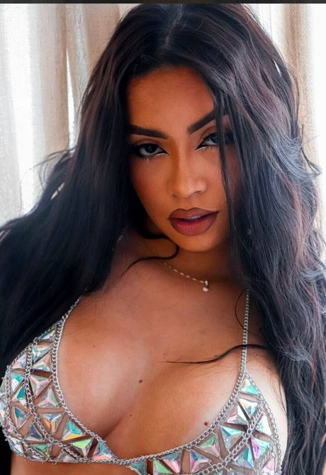 Mc Henny star du porno adulte photo