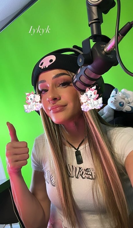 Dakota Kai meilleure star du porno archive