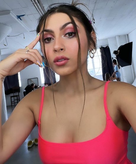 Alondra Delgado star du porno gratuite archive