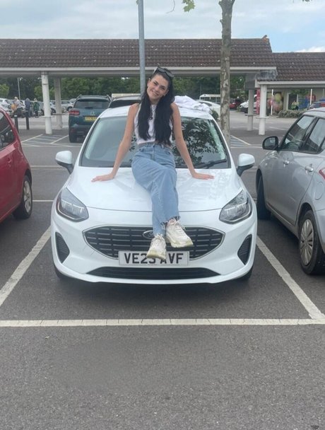 Olivia Forsbrook étoile adulte des photos