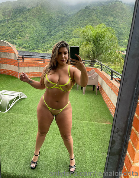 iamalondrita art de star du porno des photos