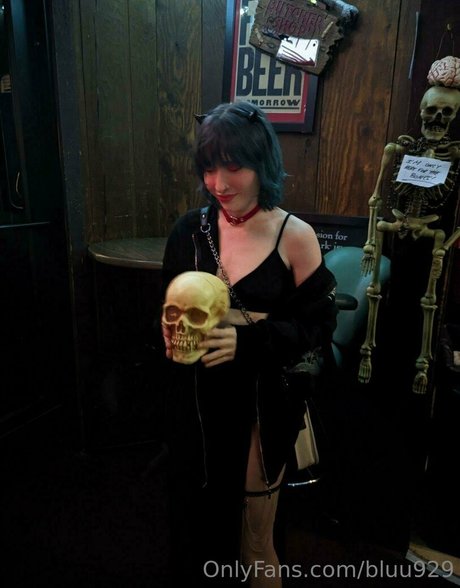 bluu929 modèle sympa archive