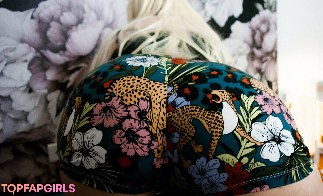 msambarkim actrice de nus photos