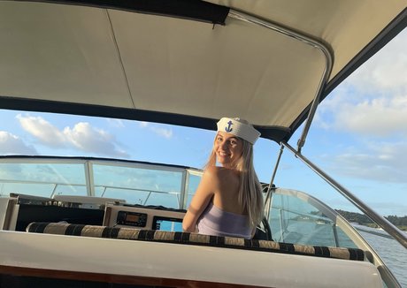 jeans cul onlyfans art img