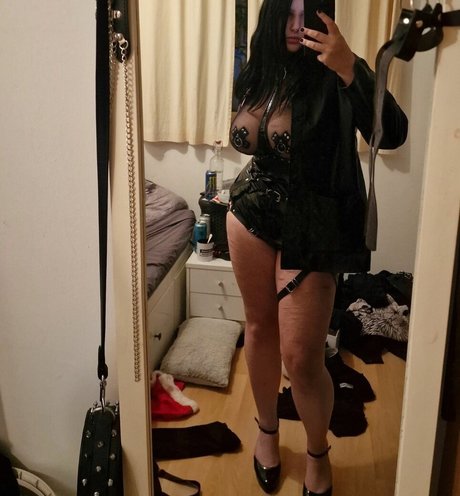 thethreeheadedsnake star exclusive images