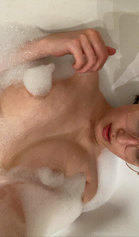 Trinadest Elisa actrice pornographique des photos