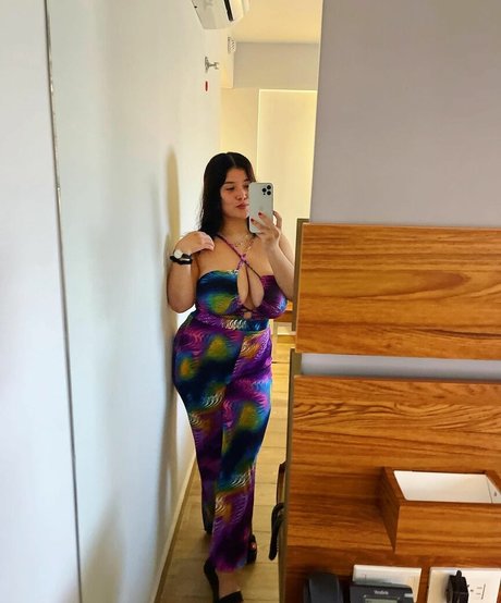 Paulina Davila jolie actrice des photos