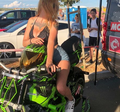 lesbiennes asiatiques onlyfans xxx de haute qualité photos