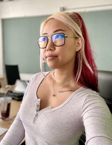 Stella Chung étoile archive