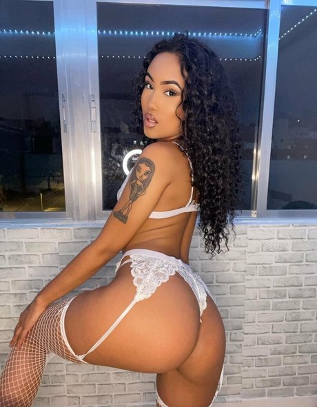 femboy à grosse bite onlyfans sympa parfait photo