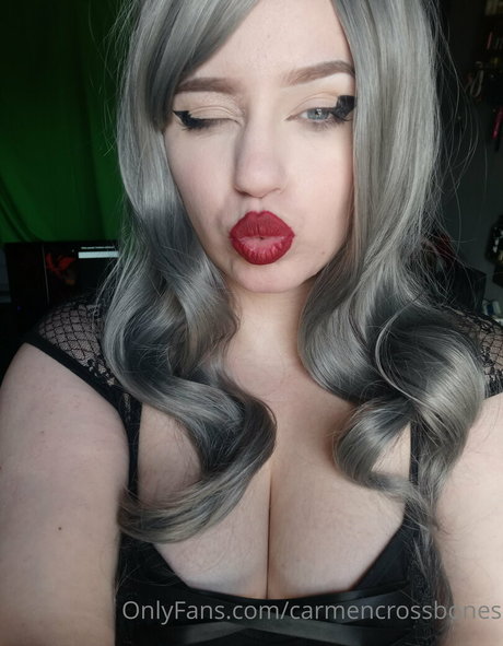 lilithcrossbones beau modèle photo