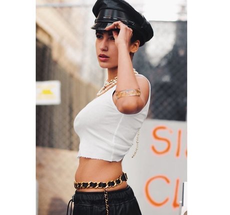 Andy Allo haut modèle galerie