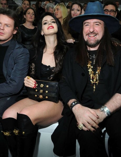 fans de transsexuelles blanches uniquement libre nu photo