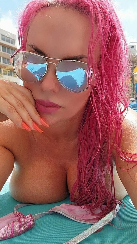 nonne onlyfans parfait et sexy des photos