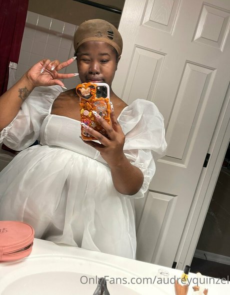 audreyquinzel actrice chaude galerie