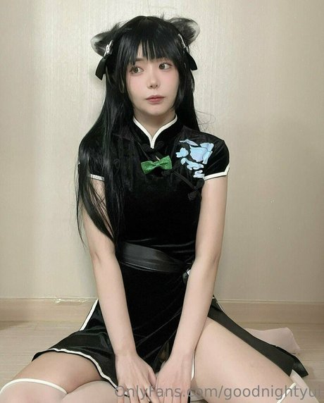 goodnightyui actrice adulte photos