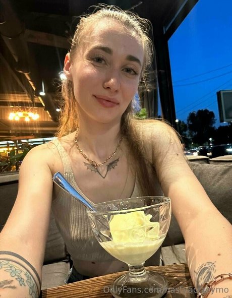 nastyacrazymo joli modèle image