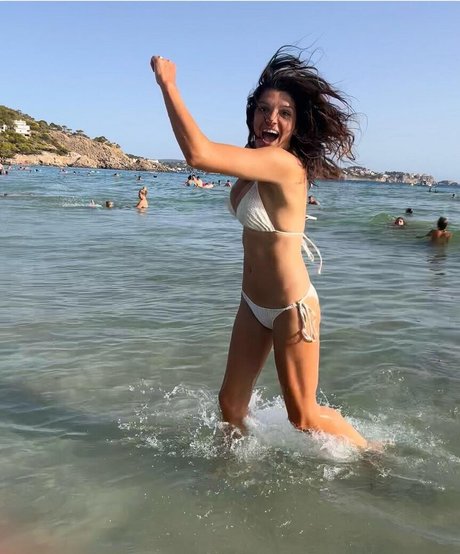 Natalie Anderson modèle nu collection