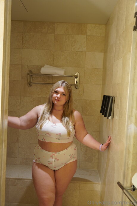 Lxves star du porno sympa galeries