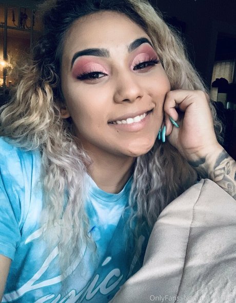 nadia bynature mannequin image