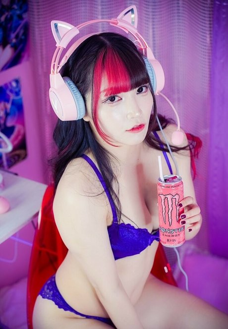 Maki Itoh star pornographique images